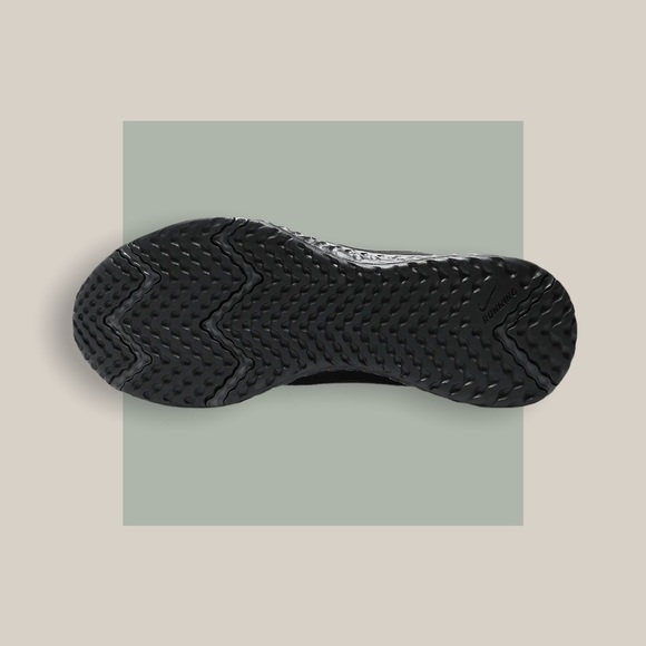 👟 NEW Nike Revolution 5 Shoes - 10 👟 - Picture 3 of 11